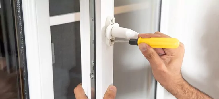 Casement Window Handle Replacement in St. Cloud, FL