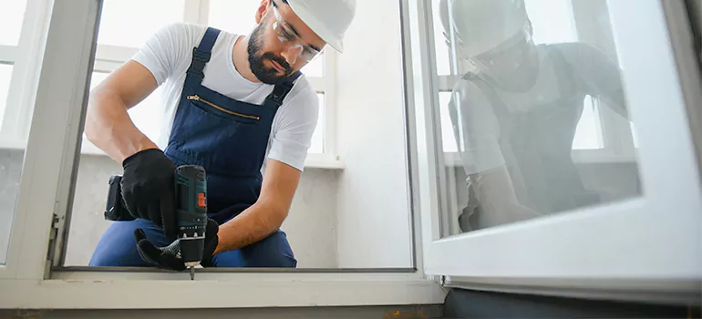 Replace Broken Window Pane in St. Cloud, FL