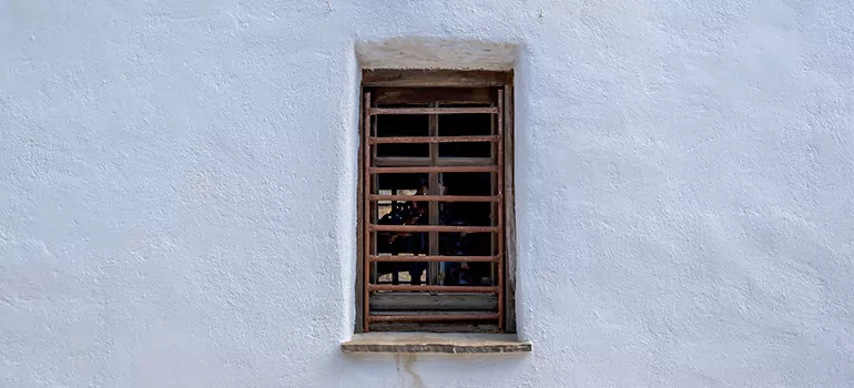 Residential Accordion Door Repair in St. Cloud, FL