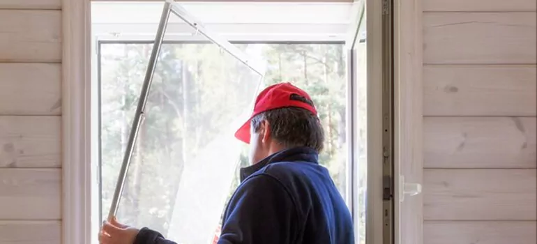 Expandable Window Screen Installation in St. Cloud, FL